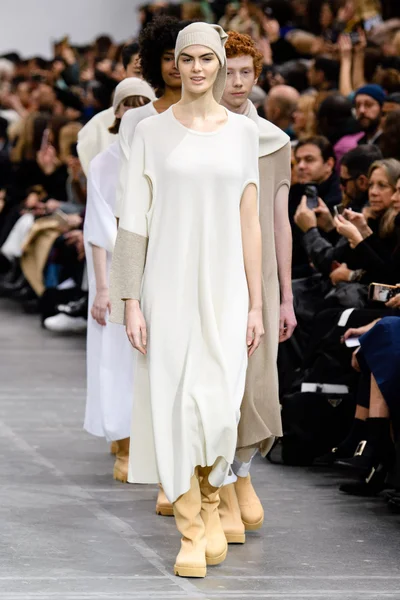 Look 47